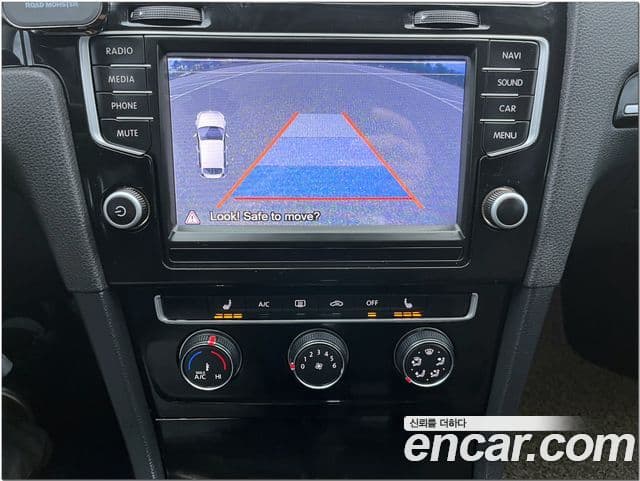 Volkswagen Гольф 7세대, 2014 19