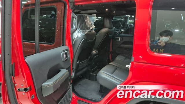 Jeep Wrangler (JL) 2.0 Sahara 4도어, 2024 9