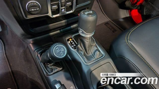 Jeep Wrangler (JL) 2.0 Sahara 4도어, 2024 12