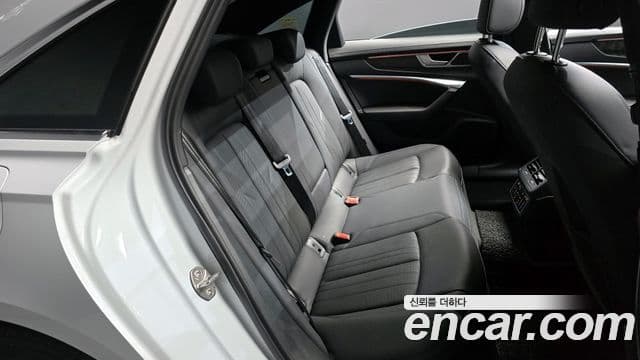 Audi A6 (C8) Premium, 2022 12