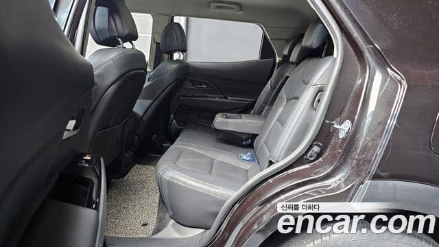 KG모빌리티(SsangYong) Beautiful Korando Plus, 2022 12