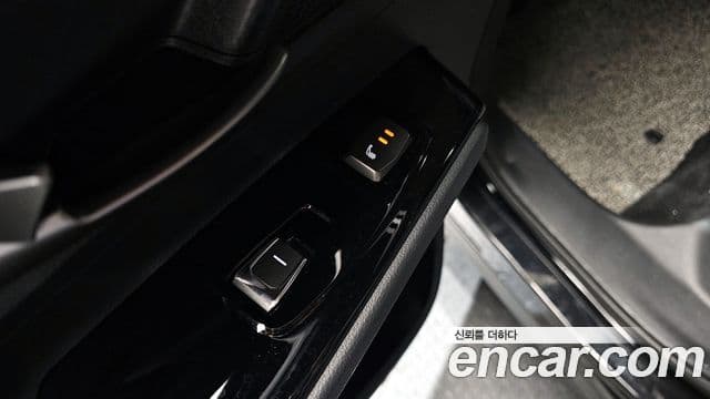 KG모빌리티(SsangYong) Beautiful Korando Plus, 2022 17