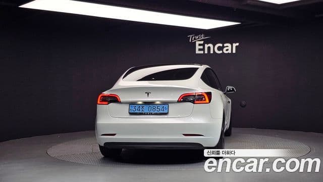 Tesla модель 3, 2022 4