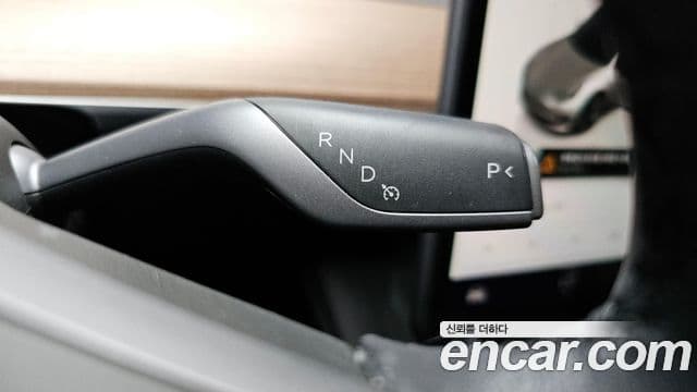 Tesla модель 3, 2022 9