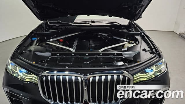 BMW X7 (G07) xDrive 40i M Sport 6인승, 2021 6