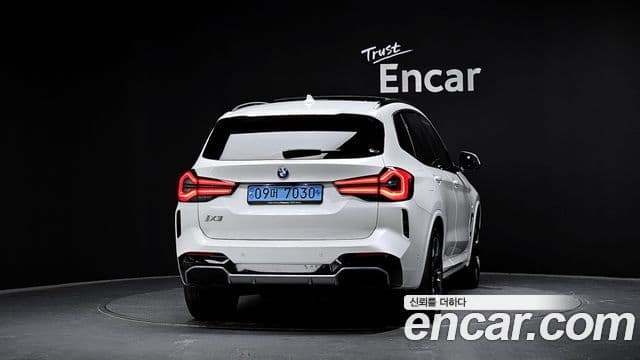 BMW iX3 M Sport, 2024 4