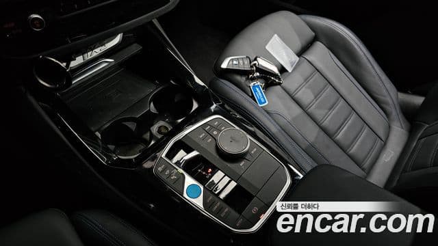 BMW iX3 M Sport, 2024 9