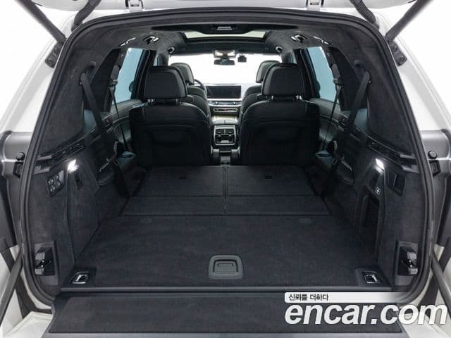 BMW X7 (G07) xDrive 40i Design Pure Excellence 6인승, 2025 16