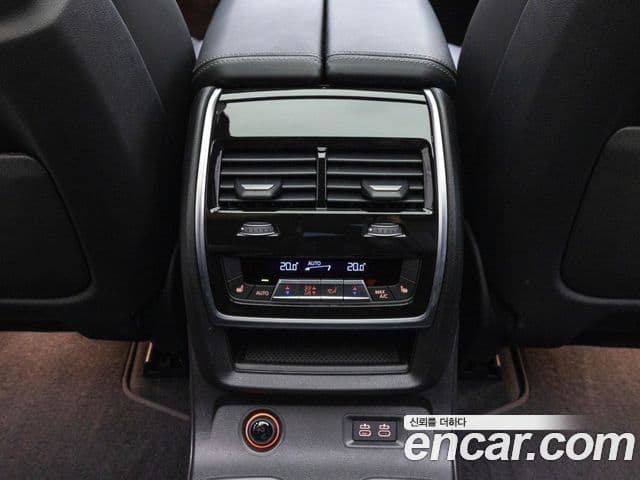 BMW X7 (G07) xDrive 40i Design Pure Excellence 6인승, 2025 19