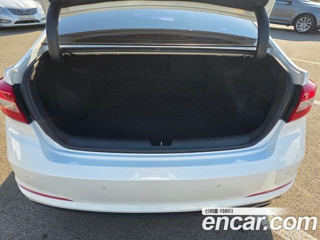 Hyundai LF Sonata 2.0 Smart, 2015 6