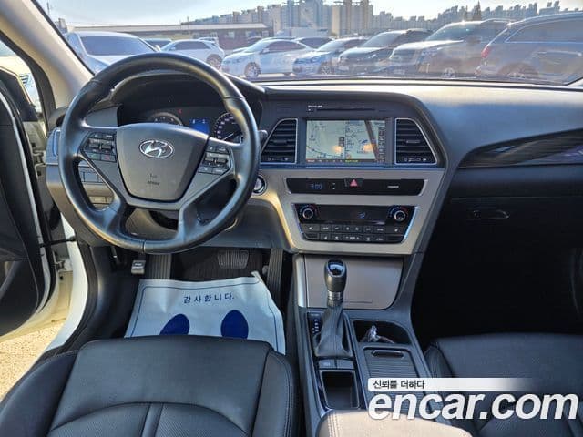 Hyundai LF Sonata 2.0 Smart, 2015 16
