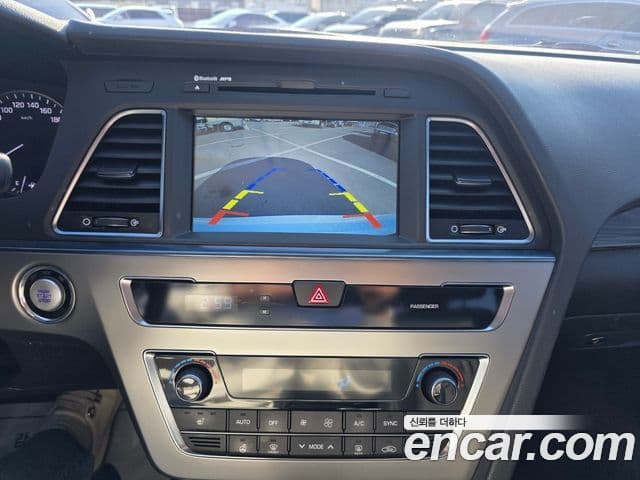 Hyundai LF Sonata 2.0 Smart, 2015 17