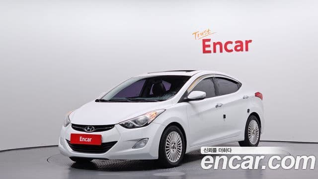 Hyundai Avante MD Premier, 2012 1