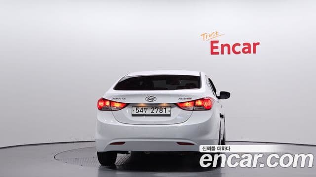 Hyundai Avante MD Premier, 2012 4