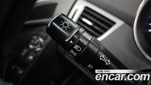 Hyundai Avante MD Premier, 2012 14