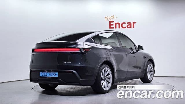 Tesla модель Y Long Range AWD, 2025 2