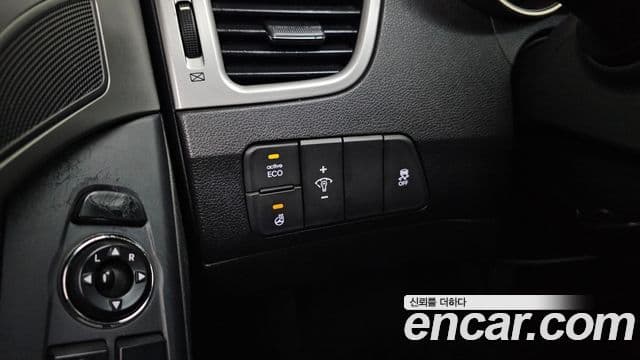 Hyundai Avante MD M16 GDI Avenue, 2013 17