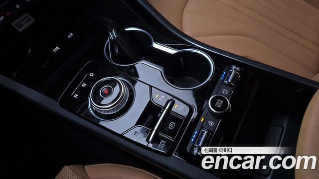 Kia K5 3세대 Signature, 2023 9