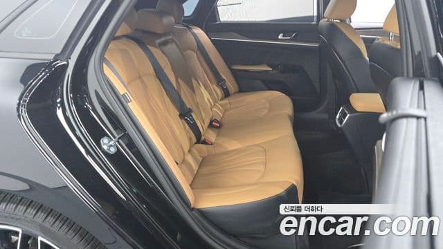 Kia K5 3세대 Signature, 2023 12