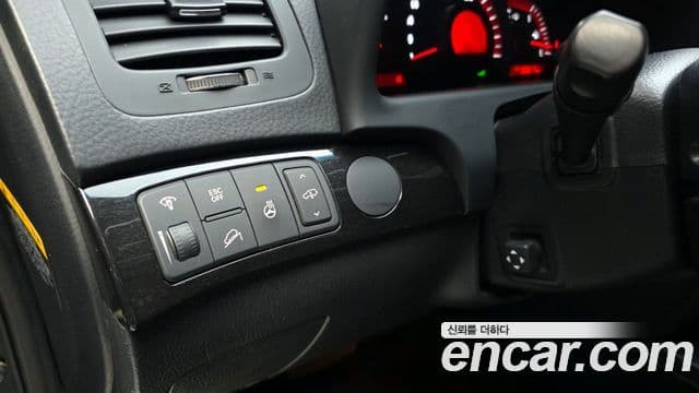 Kia Mohave 2WD KV300, 2015 14