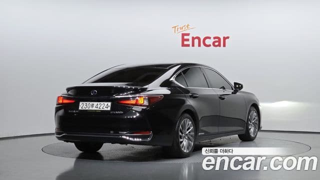Lexus ES300h 7세대 Executive, 2021 2