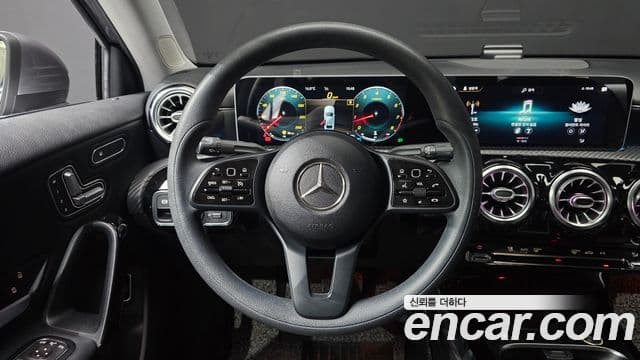 Mercedes-Benz A-класс W177 A250 4MATIC седан, 2020 12