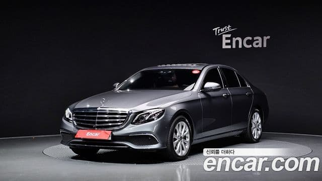 Mercedes-Benz E-класс W213 Exclusive, 2018 1