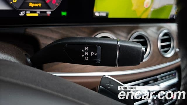Mercedes-Benz E-класс W213 Exclusive, 2018 9