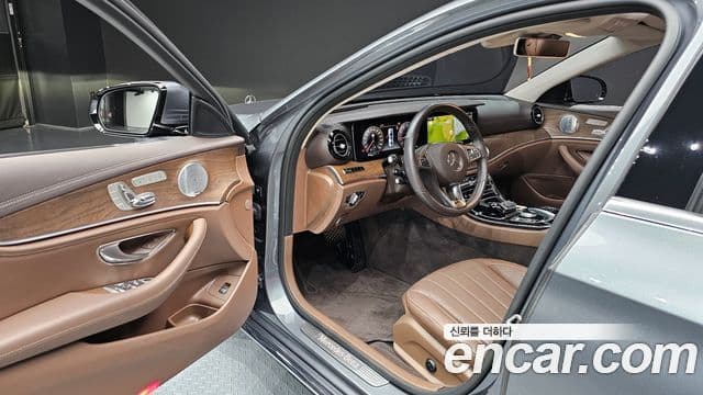 Mercedes-Benz E-класс W213 Exclusive, 2018 11
