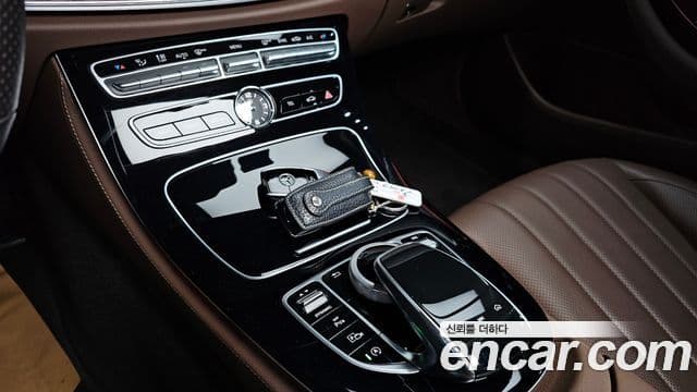 Mercedes-Benz E-класс W213 Exclusive, 2018 18