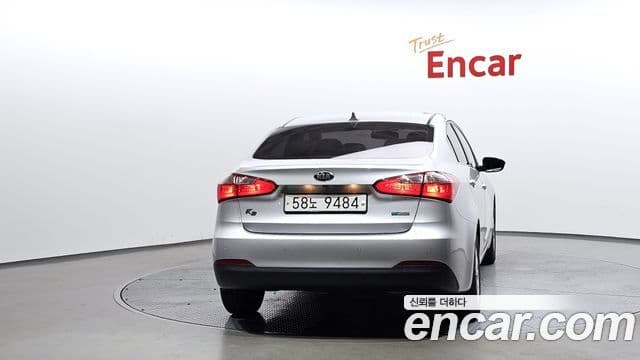 Kia K3 Luxury, 2015 4