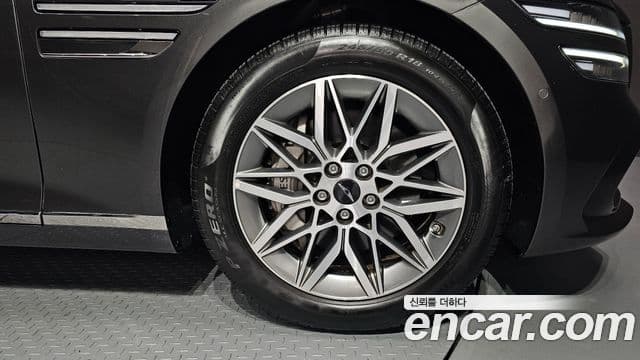 Genesis G80 (RG3) бензин 2.5 турбо 2WD, 2025 все фото