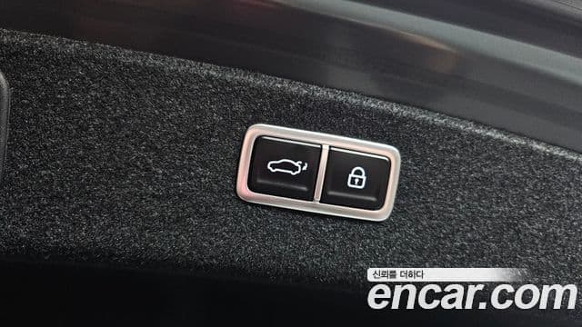 Genesis G80 (RG3) бензин 2.5 турбо 2WD, 2025 16