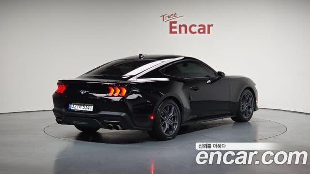 Ford Mustang 7세대 2.3 EcoBoost Premium купе, 2024 2