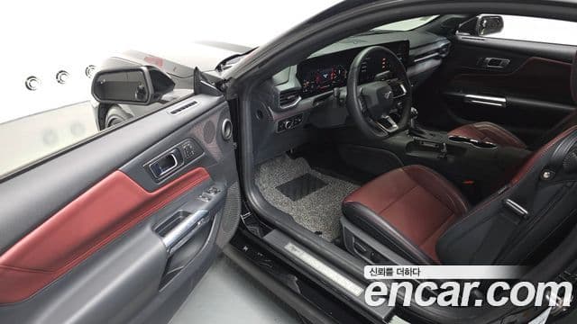 Ford Mustang 7세대 2.3 EcoBoost Premium купе, 2024 12