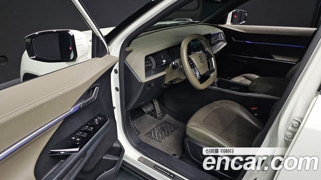 KG모빌리티(SsangYong) Torres T7, 2023 11