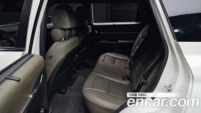 KG모빌리티(SsangYong) Torres T7, 2023 12