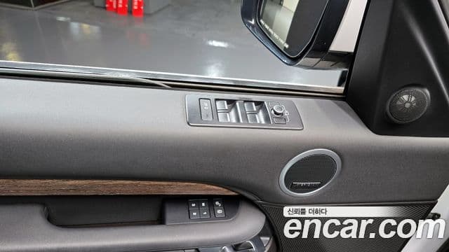 Land Rover Discovery 5 3.0 TD6 HSE, 2017 17