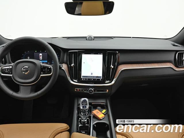 Volvo V60 Cross Country 2세대 B5 Ultimate AWD, 2024 7