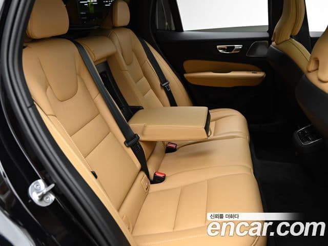 Volvo V60 Cross Country 2세대 B5 Ultimate AWD, 2024 12