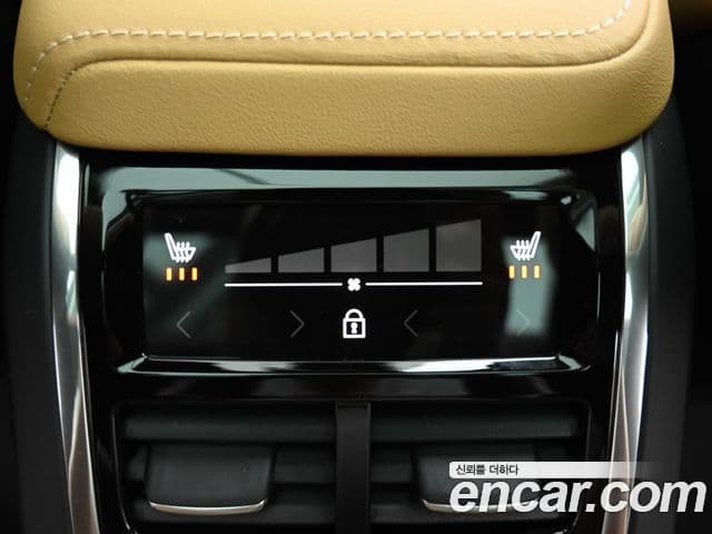 Volvo V60 Cross Country 2세대 B5 Ultimate AWD, 2024 16