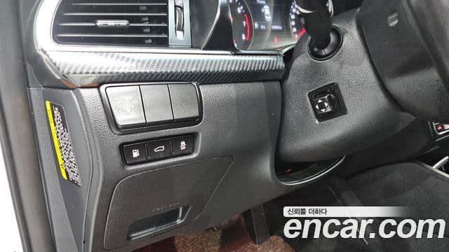 Kia All New K7 3.0 LPI Prestige (арендный автомобиль), 2016 13