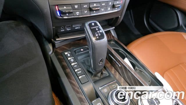 Maserati 기블리 3세대, 2021 9