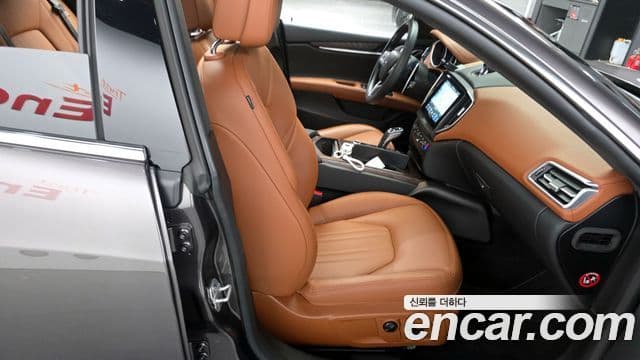 Maserati 기블리 3세대, 2021 12