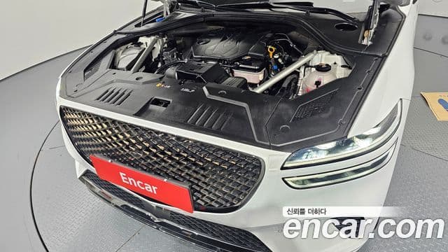 Genesis GV70, 2021 6