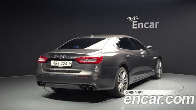 Maserati Quattroporte 3.0 V6 GranLusso, 2017 2