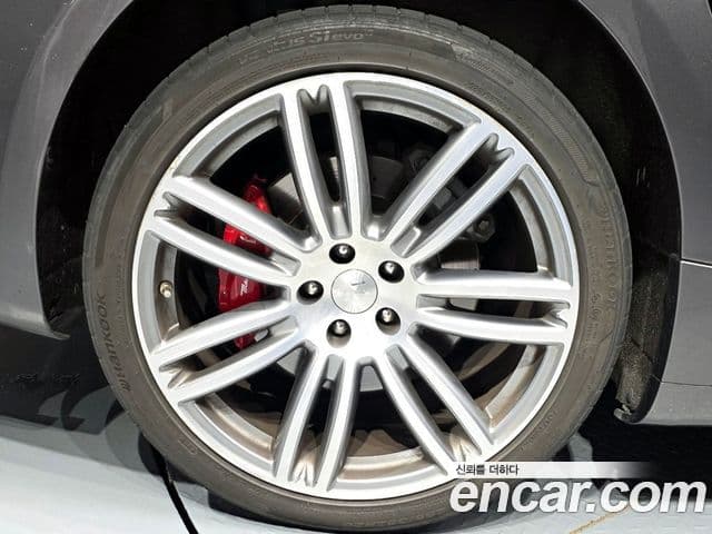 Maserati Quattroporte 3.0 V6 GranLusso, 2017 все фото