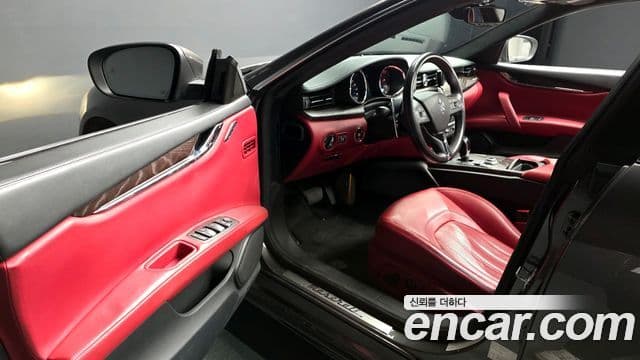 Maserati Quattroporte 3.0 V6 GranLusso, 2017 10