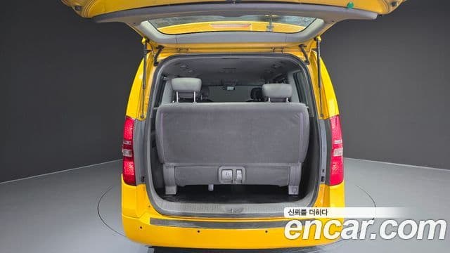 Hyundai Grand Starex детский перевозочный автомобиль, 2012 20