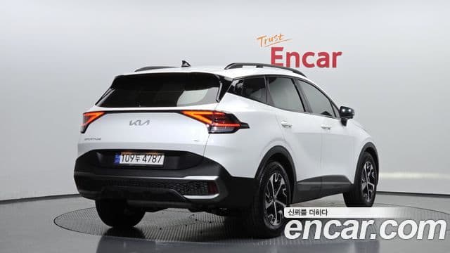 Kia Sportage 5세대 гибрид Signature Gravity 2WD, 2023 2